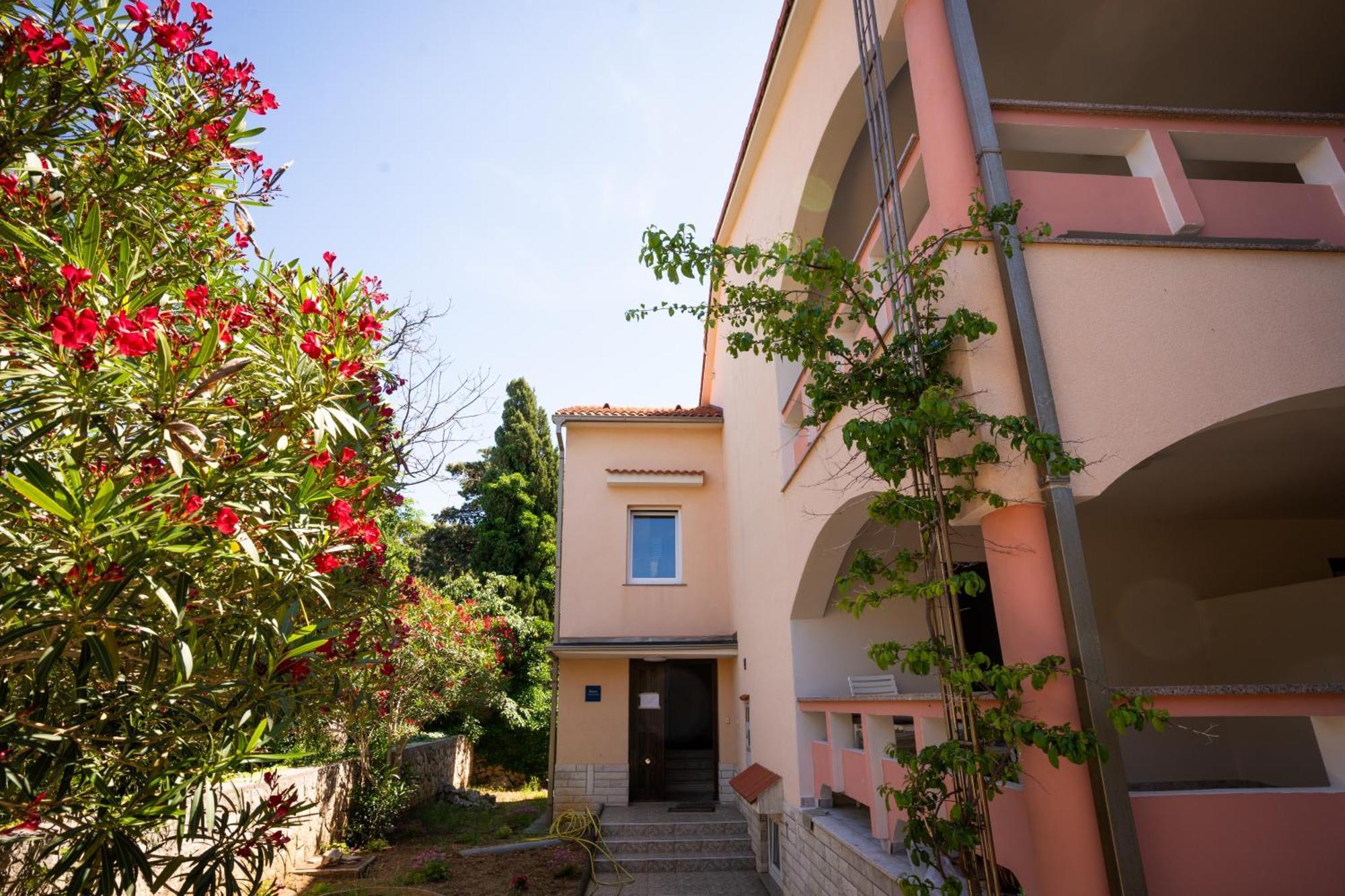 נובליה Villa Barbara Oasis Central Suite With Terrace מראה חיצוני תמונה